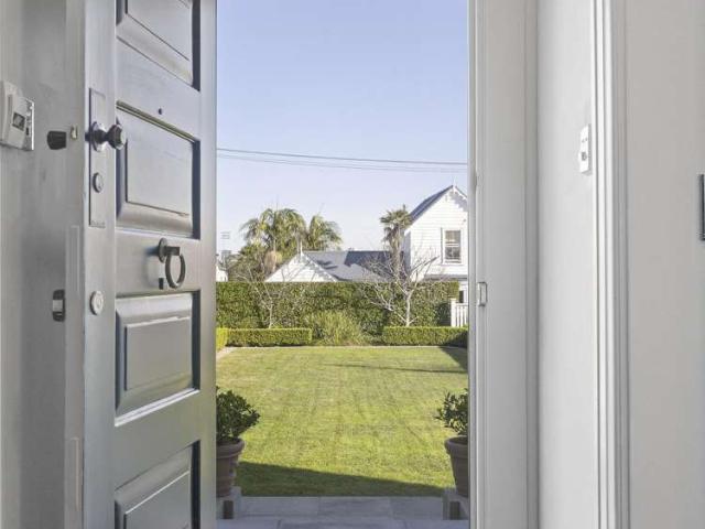 37 Gladstone Road, Parnell, Auckland City