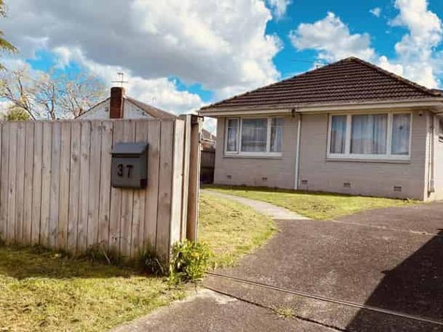 37 Hallberry Road, Mangere East, Manukau City