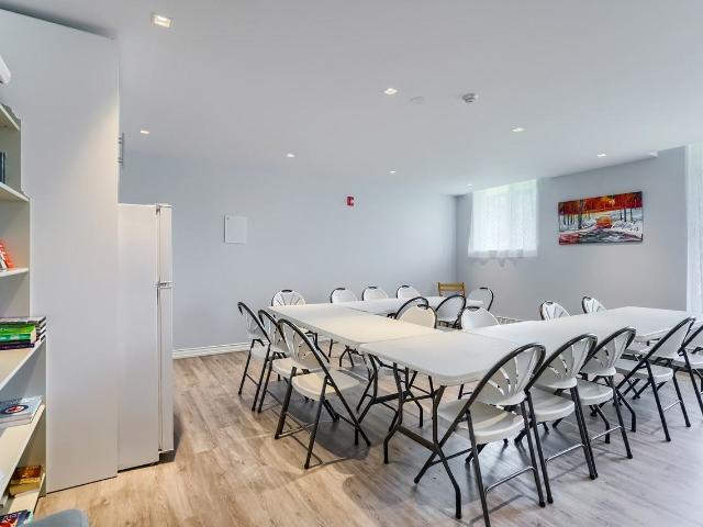 37 Johnson Street 2 Bedroom Apartment for Rent at 37 Johnson St, Barrie, ON L4M 5C3
