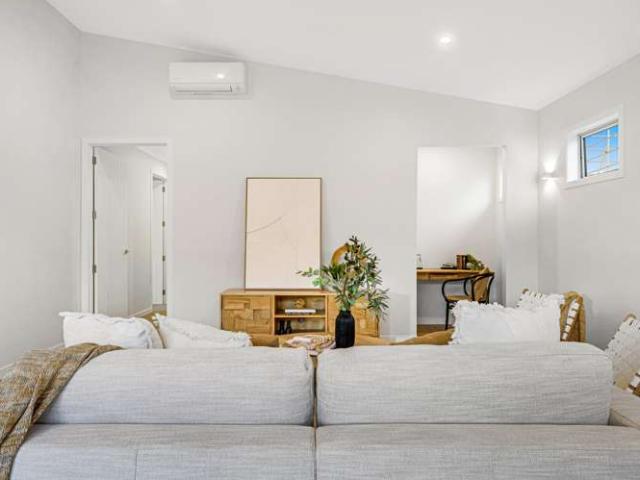 37 Kia Kaha Drive, Snells Beach, Rodney