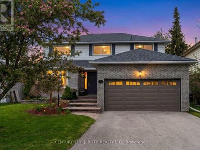 37 Laurentian Lane, Orillia, ON, L3V 7N8 house for sale | Listing ID S13155 | Royal LePage
