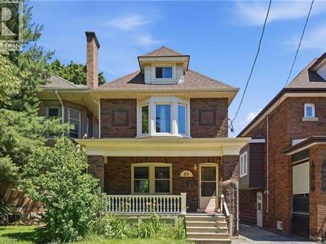 37 Maplewood Avenue, Hamilton, ON, L8M 1W6 house for sale | Listing ID 40851 | Royal LePage