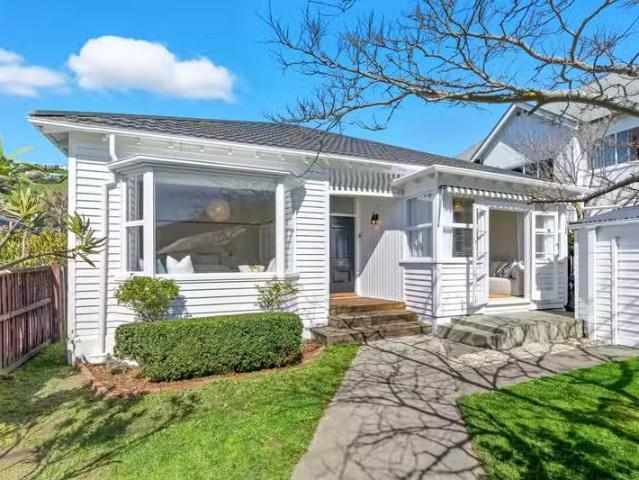 37 Menzies Street, Sumner, NZ 8081 House for Sale