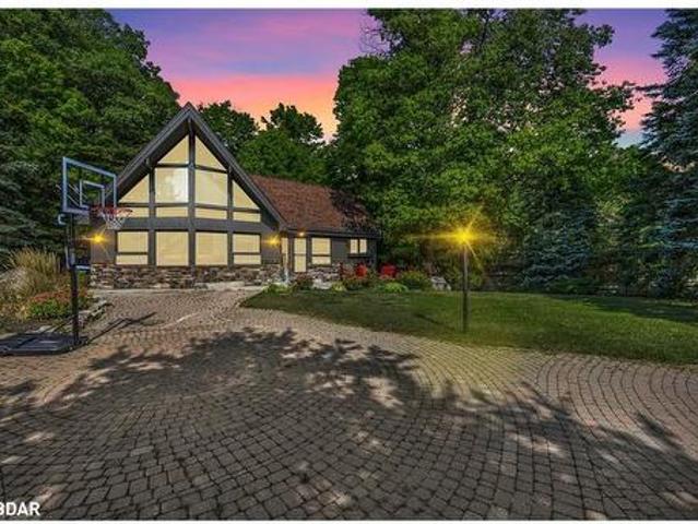 37 Pine Ridge Trail, Oro Medonte, ON, L4M 4Y8 house for sale | Listing ID 40704 | Royal LePage