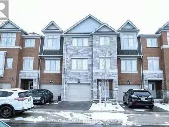 37 Sportsman Hill Street, Kitchener, ON, N2P 2L1 house for s.