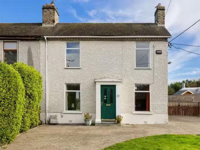 37 St Fintans Villas, Deansgrange, Co. Dublin, A94HP48 is for.