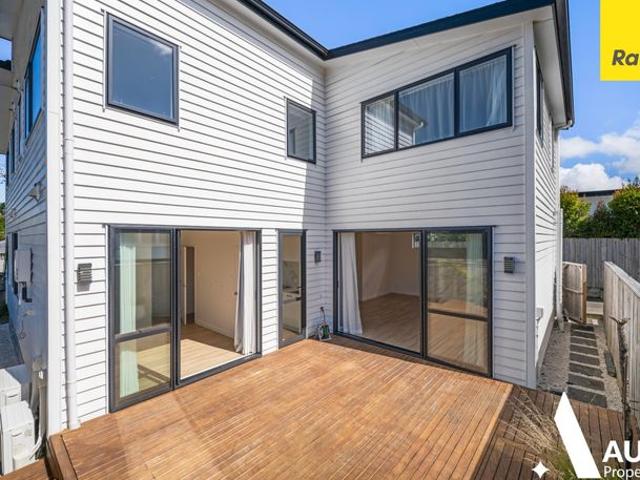 37 Stottholm Road, Titirangi, Waitakere City
