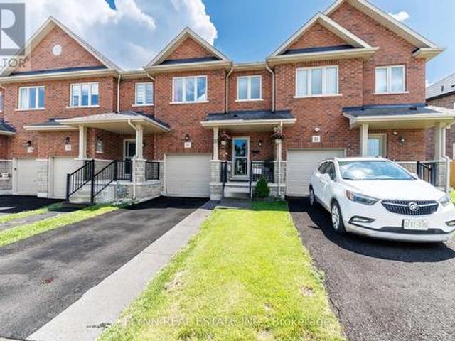 37 Sunset Way, Thorold, ON, L2V 0C7 house for sale | Listing ID X13473 | Royal LePage