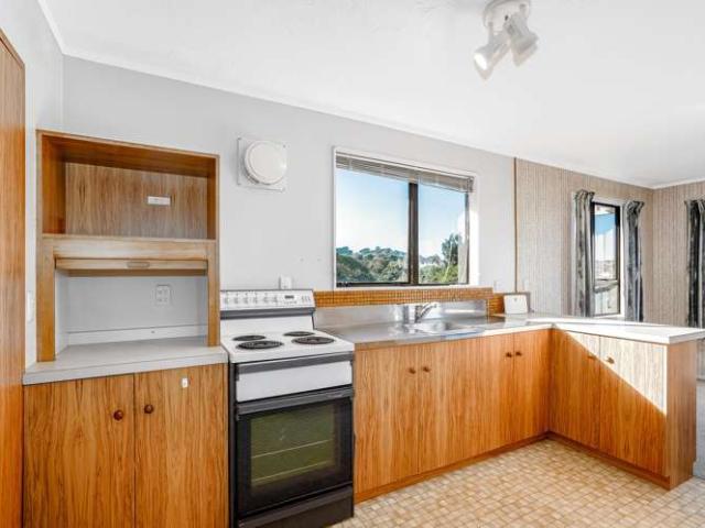 37A Whanake Street, Titahi Bay, Porirua City