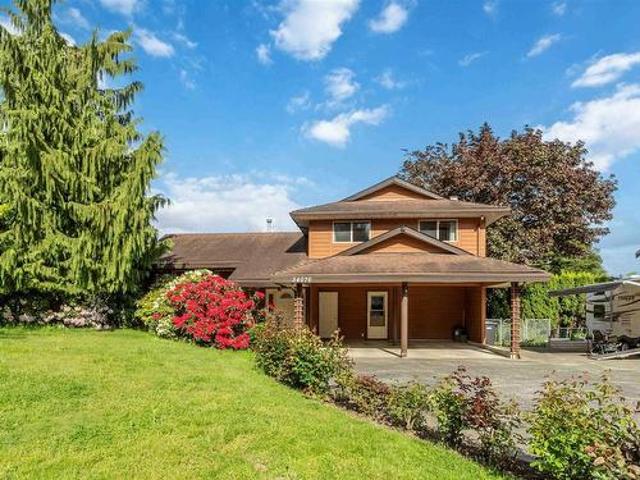 34070 Shannon Drive, Abbotsford, BC, V2S 5C8 house for sale | Listing ID R2997 | Royal LePage