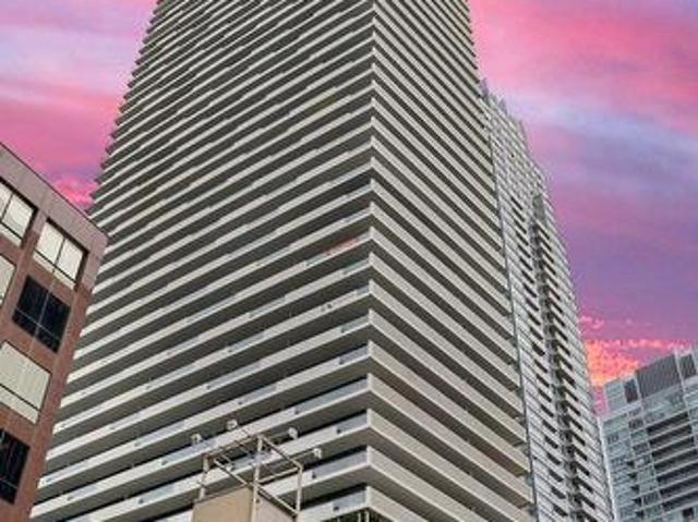 3402 2 Yonge Street, Toronto, ON, M4S 0B8 condo for sale | Listing ID C13559 | Royal LePage