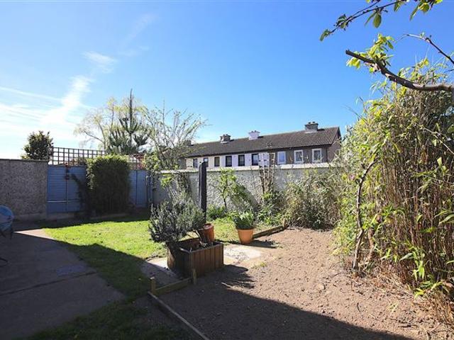 340,000 | 54 Whitestown Walk, Blanchardstown, Dublin 15 Baxter Real Estate 4996 MyHome. Ie Residential