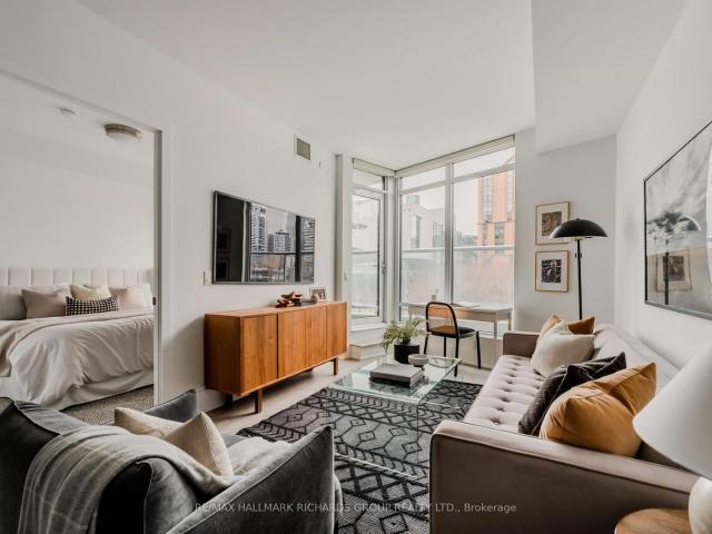 340 15 Merchants' Wharf, Toronto | Sold, C12801 | Condos. Ca