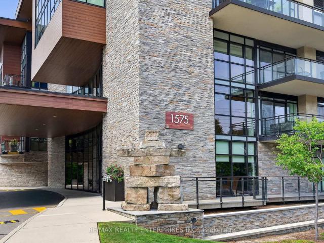 340 1 Lakeshore Road W, Mississauga | 1+1Beds/1Bath, Condo, $2,500/mo | Condos. Ca