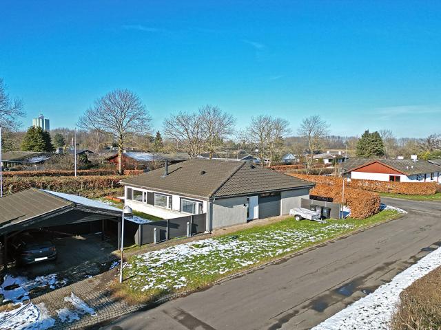 340 1 Rosenhaven 201 Indflytningsklar og stilfuld villa med moderne opdateringer RealMæglerne