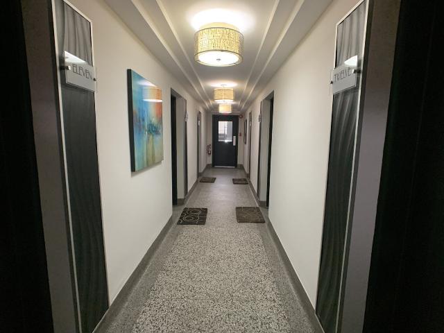 340 Cooper St. Studio Apartment for Rent at 340 Cooper St, Ottawa, ON K2P 0G7 Centretown