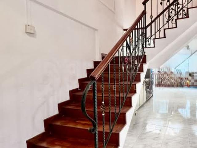 340 Jurong East Avenue 1 HDB Apartment For Sale, $799,000, 4 Bed 3 Bath 1,506 sqft $531.00 psf