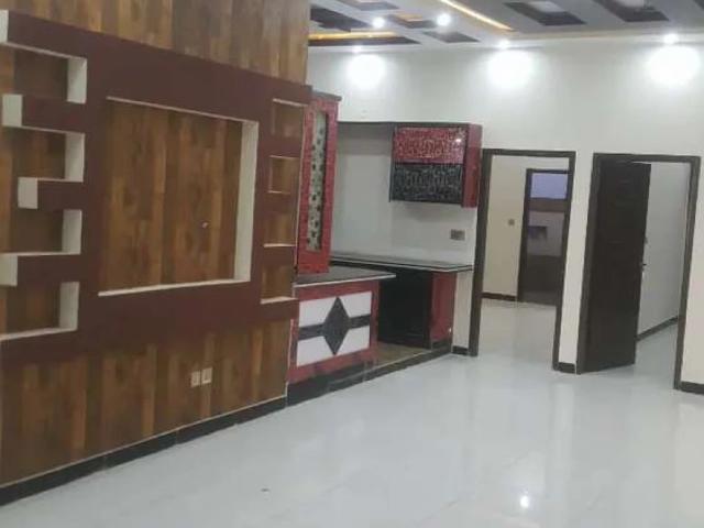 340 sq yards super luxury portion on ground floor with lawn Karachi Gulistan e Jauhar Block 12 ID 58180