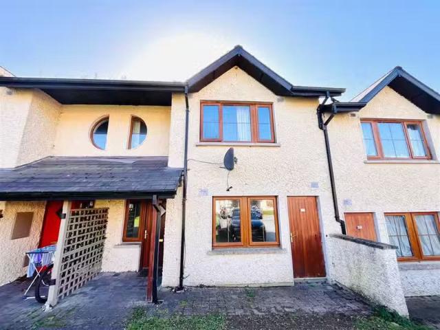 340 The Lodges, Ballykisteeb, Tipperary Town, Tipperary