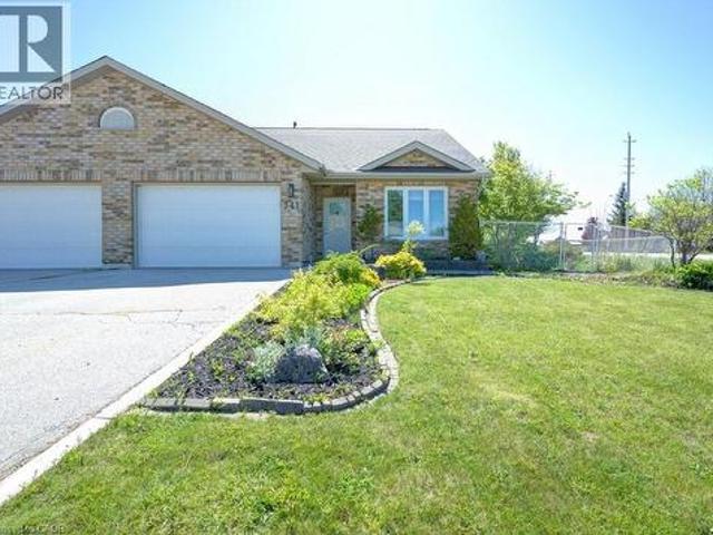 341 Fraser Drive, Kincardine, ON, N2Z 3C3 house for sale | Listing ID 40837 | Royal LePage