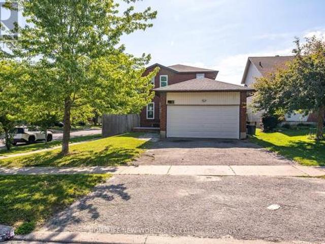 341 Hickling Trail, Barrie, ON, L4M 5Z6 house for sale | Listing ID S13526 | Royal LePage