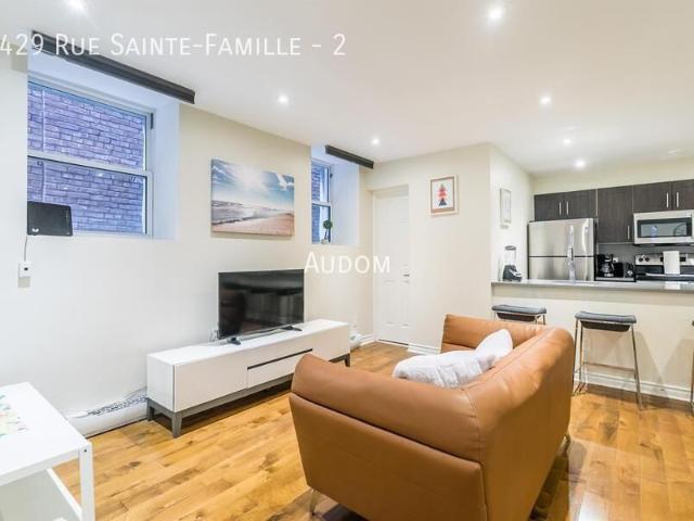 3429 Rue Sainte Famille 2