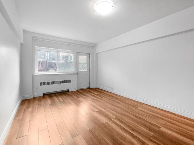 3420 Rue Ste Famille, Montréal Le Plateau Mont Royal, QC H2X