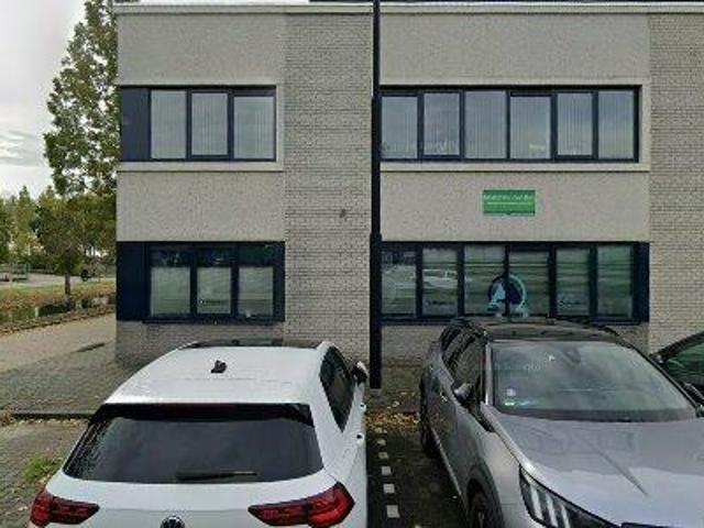 342 m2 office space for rent in Gouda