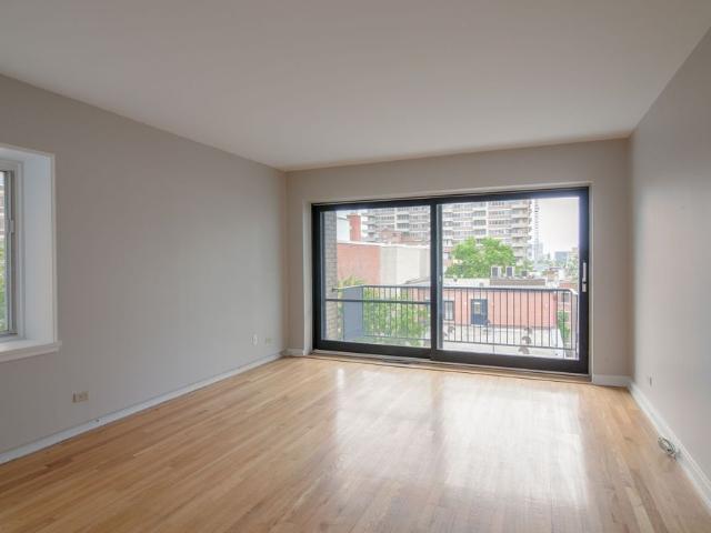 3435 Rue Drummond