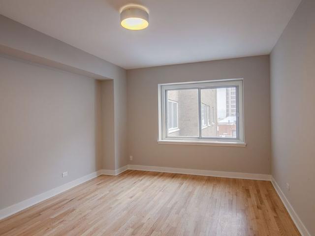 3435 Rue Drummond
