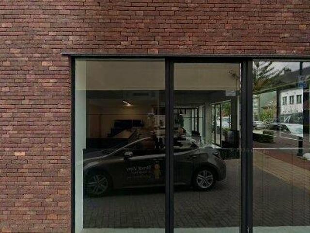 343 m2 office space for rent in Schilde
