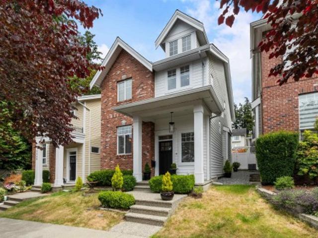 3444 Street, Surrey, BC, V4P 1A6 house for sale | Listing ID R3145 | Royal LePage