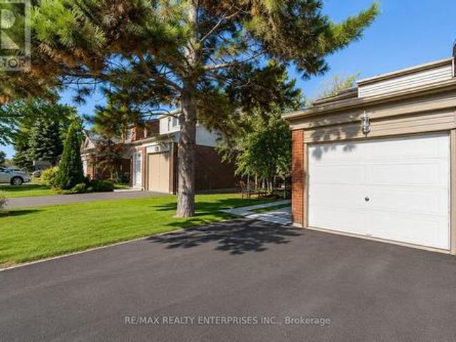 3446 Ash Row Crescent N, Mississauga, ON, L5L 1K4 house for sale | Listing ID W13644 | Royal LePage