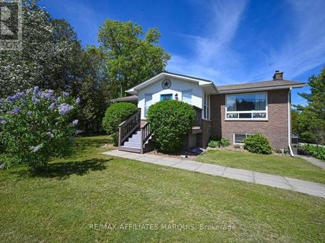 344 15 Highway, Rideau Lakes, ON, K7A 5B8 house for sale | Listing ID X13168 | Royal LePage