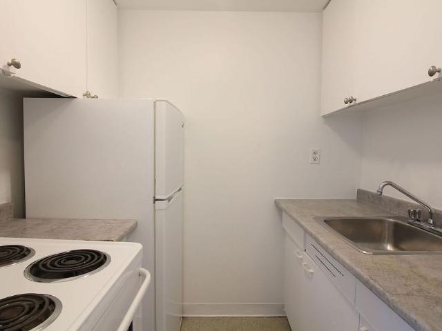 3455 Aylmer