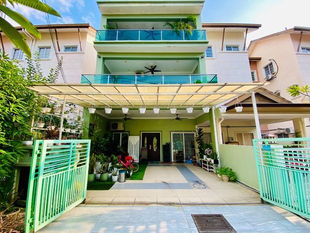 3450 SF De Puncak Ukay 3 Sty Terrace RENOVATED Nr Wangsa Melawati