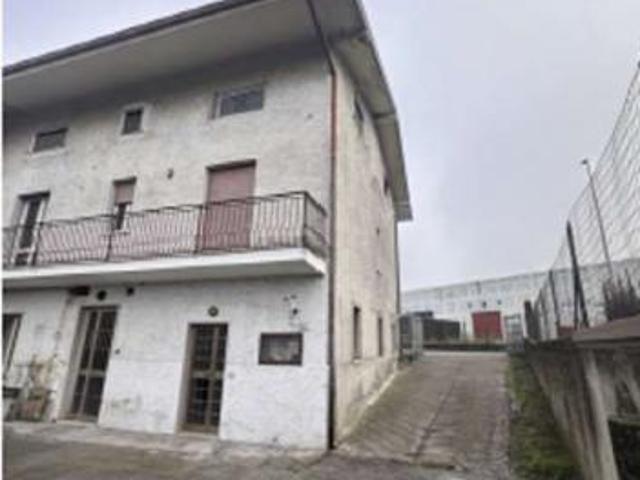 345/2025 U BS bilocale al piano seminterrato in asta a Bedizzole