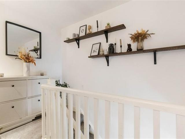 345,000 | 133 Hunter's Green, Hunterswood, Ballycullen, Dublin 24 DNG Tallaght 5009 MyHome. Ie Residential
