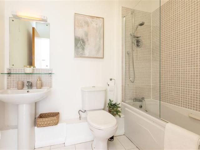 345,000 | 56 Leonards Court, South City Centre, Dublin 8 Herbert & Lansdowne Estate Agents 5005 MyHome. Ie Residential