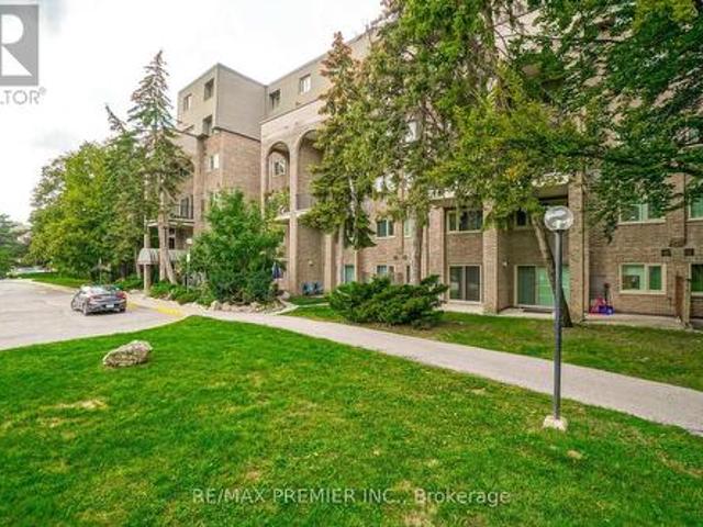 345 4 Don Mills Road, Toronto, ON, M2H 3J9 townhouse for sale | Listing ID C13554 | Royal LePage