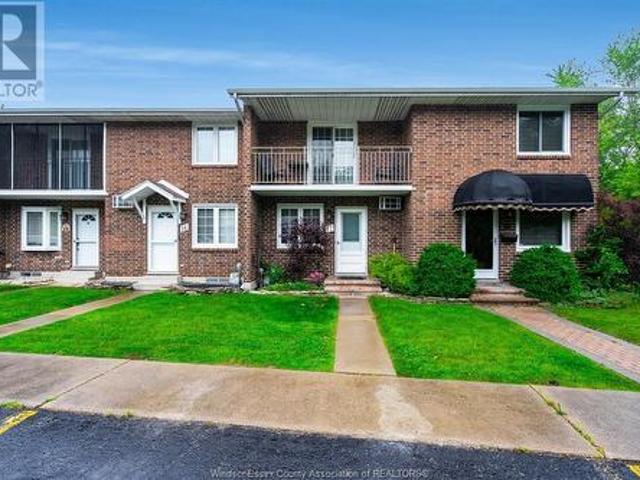 345 Robson Unit# 17, Leamington, ON, N8H 5G6 townhouse for sale | Listing ID 25014 | Royal LePage
