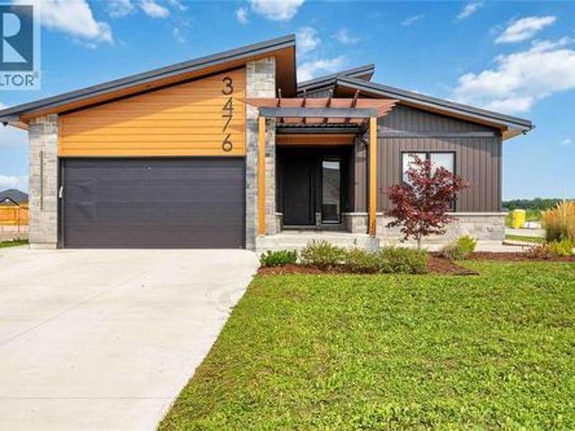 3476 Paul Crescent, Plympton Wyoming, ON, N0N 1E0 house for sale | Listing ID 26019 | Royal LePage