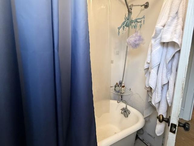 347 Elgin Street 2 Bedroom Apartment for Rent at 347 Elgin St, Ottawa, ON K2P 1M7 Centretown