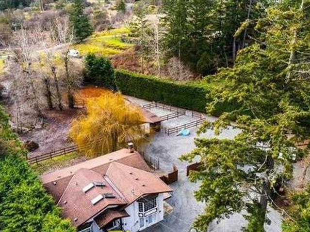 347 Ivor Rd Saanich BC V9E 2C1 For Sale