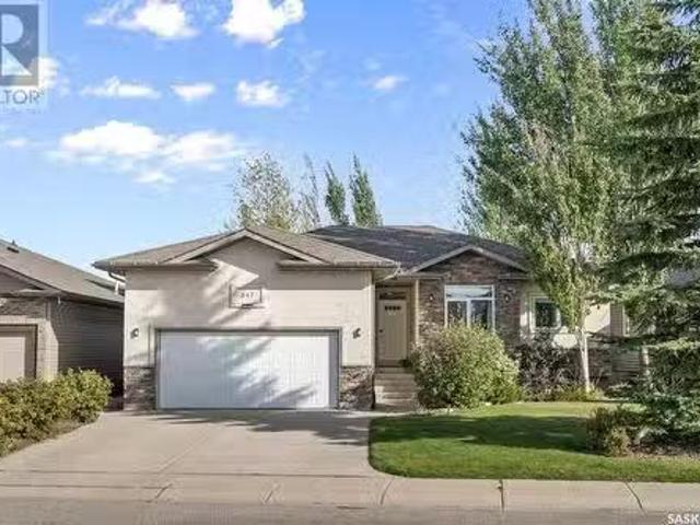 347 Lakeridge Drive, Warman, SK, S0K 0A1 house for sale Lis.