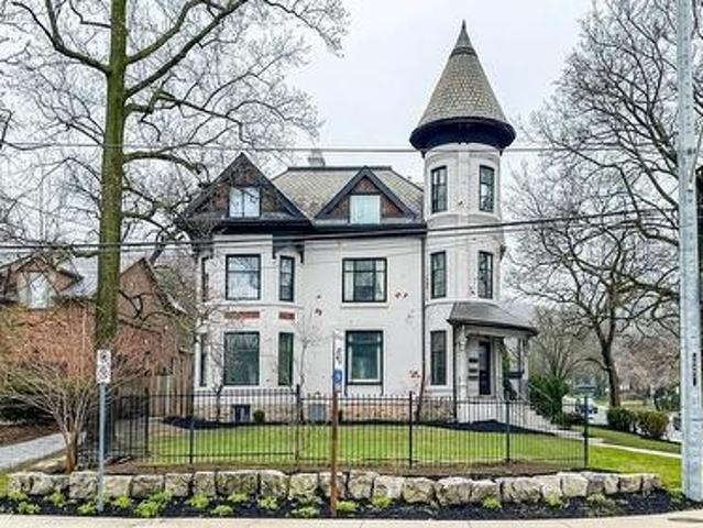 347 Queen Street S, Hamilton, ON, L8P 3T8 house for sale | Listing ID 40821 | Royal LePage