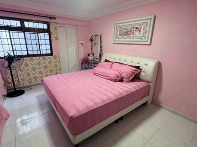 347 Woodlands Avenue 3 HDB Apartment For Sale, $500,000, 3 Bed 2 Bath 904 sqft $553.00 psf
