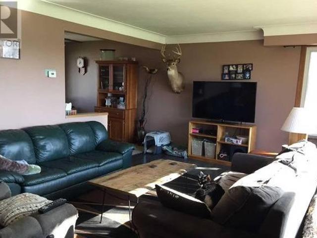 347 Thirty Road South