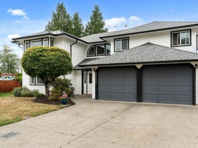 34870 Cassiar Court, Abbotsford, BC, V2S 7G9 house for sale | Listing ID R3140 | Royal LePage