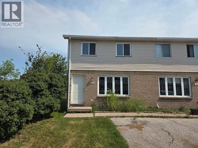 348 Cameron Street Unit# 97, St Clair, ON, N0N 1G0 house for lease | Listing ID 26016 | Royal LePage